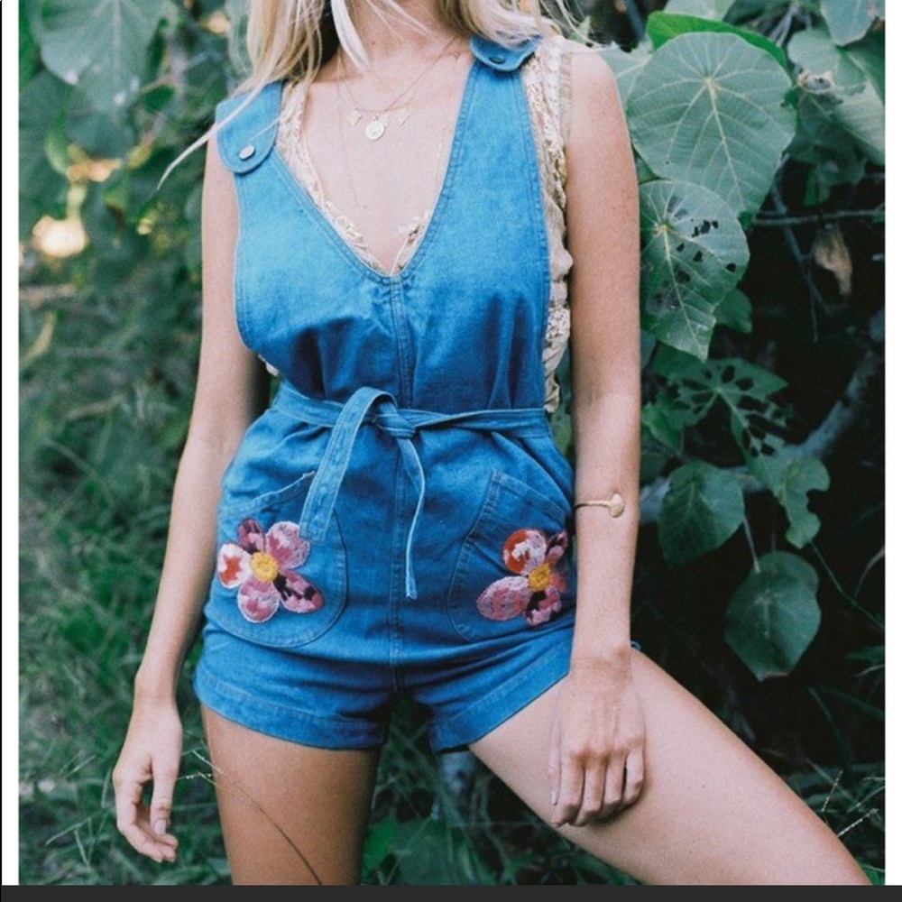 Waiting for the sun Chasing Unicorns overalls xs